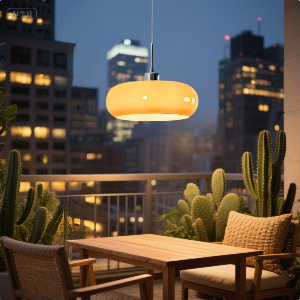 Lampada a sospensione vintage in vetro arancione Bauhaus