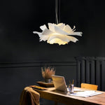 Lampada a sospensione minimalista a forma di fiore bianco