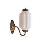 Applique in vetro opalino di ispirazione vintage