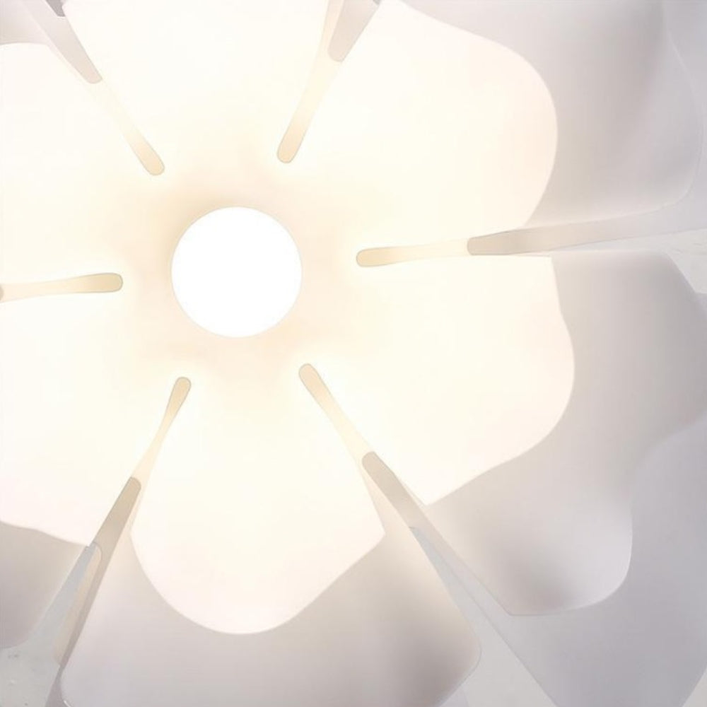 Lampada a sospensione minimalista a forma di fiore bianco